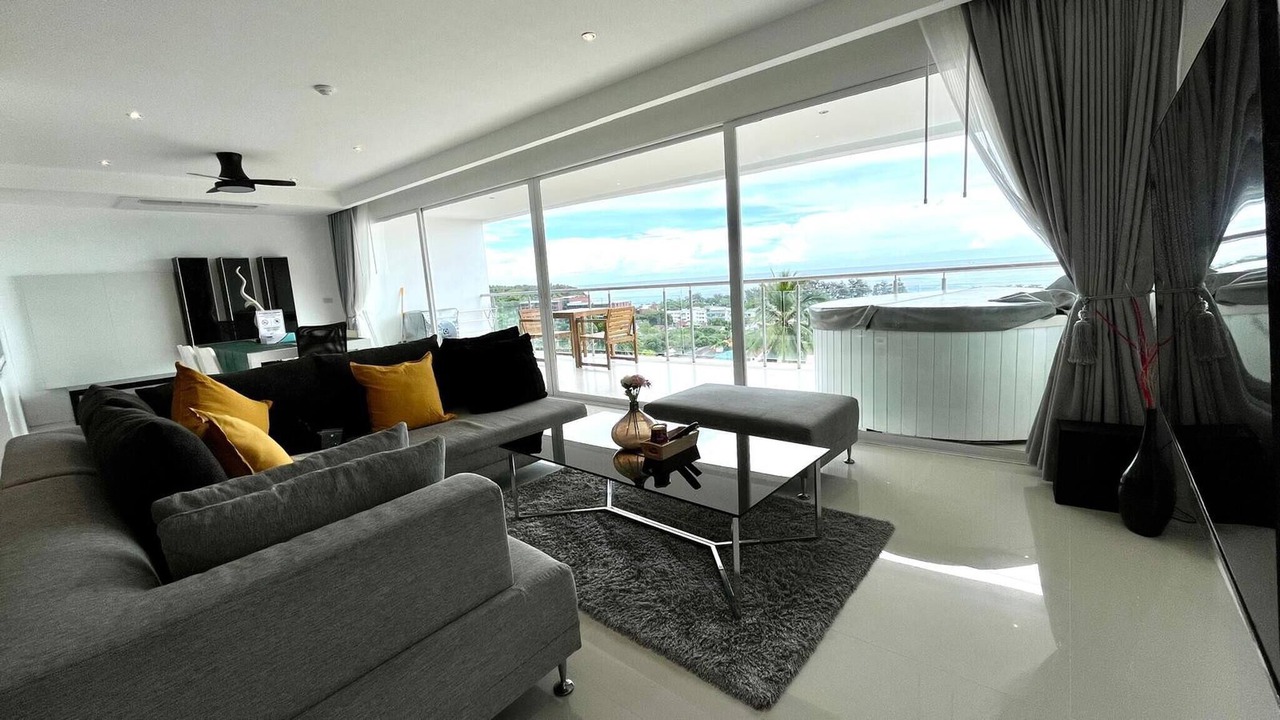 Photo of Livingroom in Karon