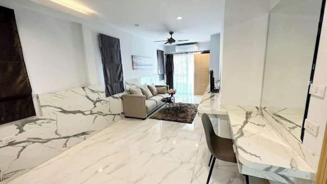 Photo of Livingroom in Na Kluea