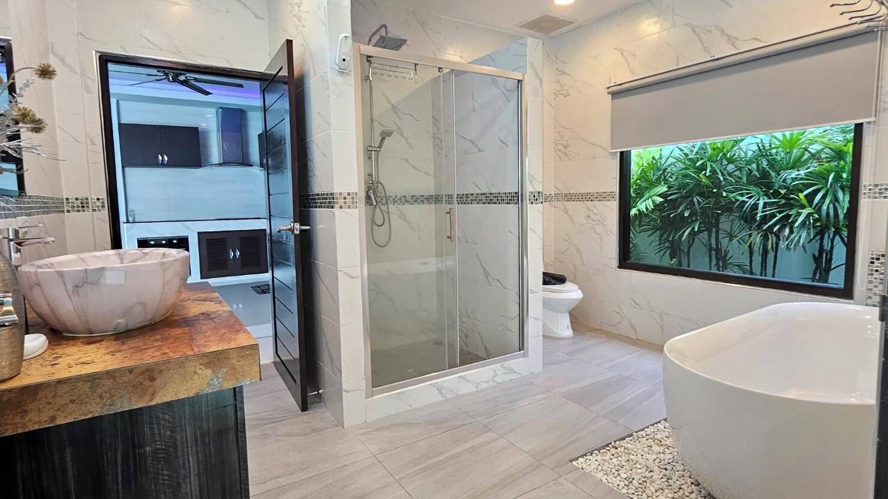 Photo of Bathroom in Chalong