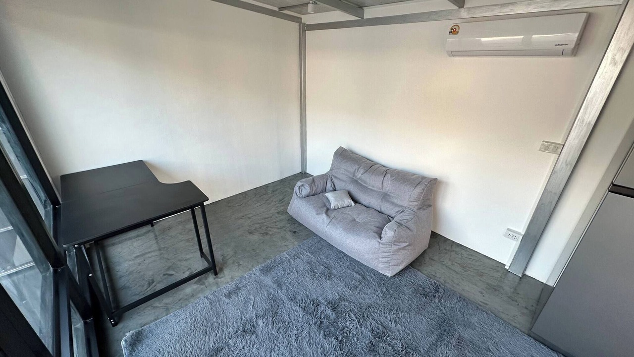 Photo of Livingroom in Wok Tum
