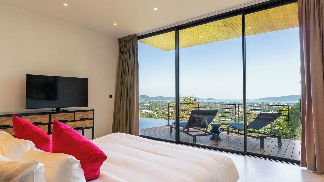 Photo of Bedroom in Chalong