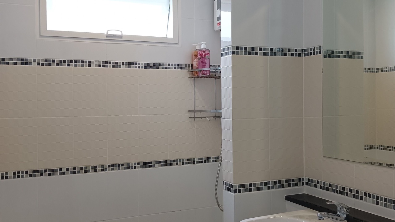 Photo of Bathroom in Thep Kasattri