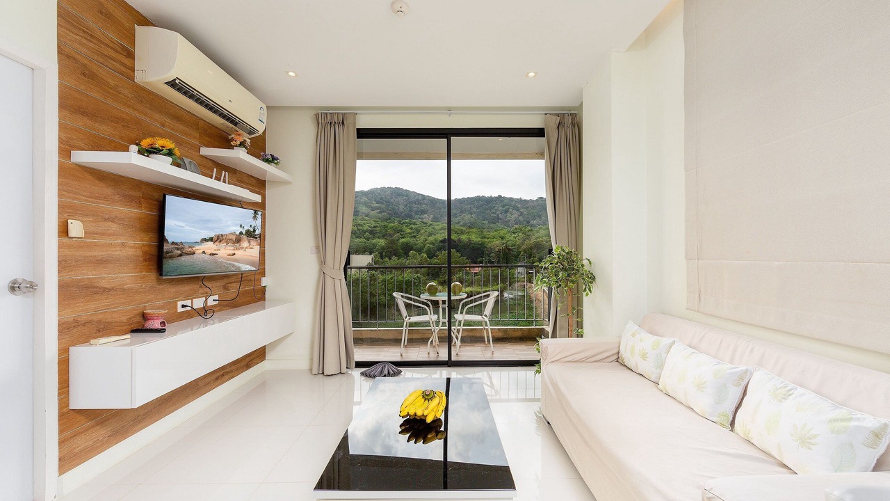 Photo of Livingroom in Nai Harn