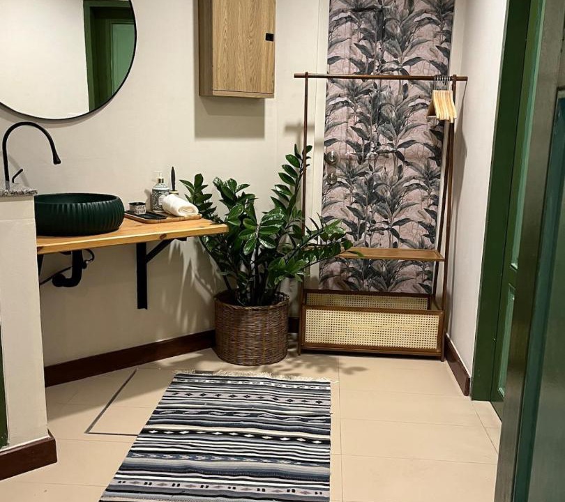 Photo of Bathroom in Chakkrawat