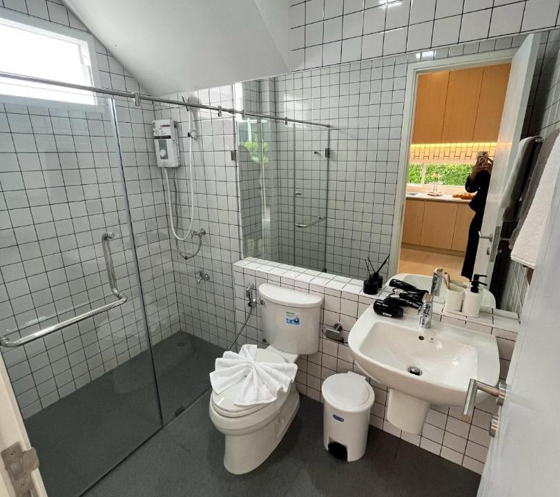 Photo of Bathroom in Saphan Sung