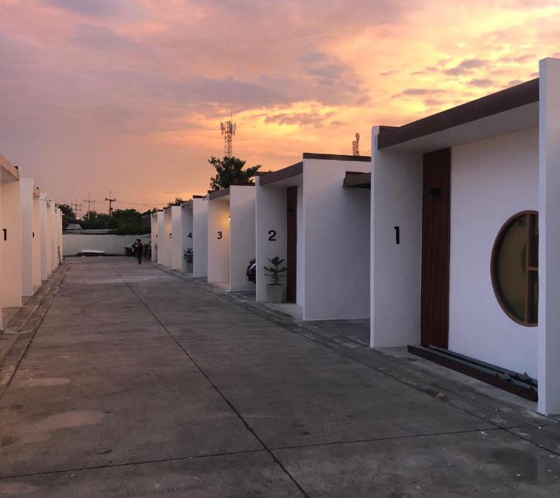 Photo of Buildings in Nakhon Pathom
