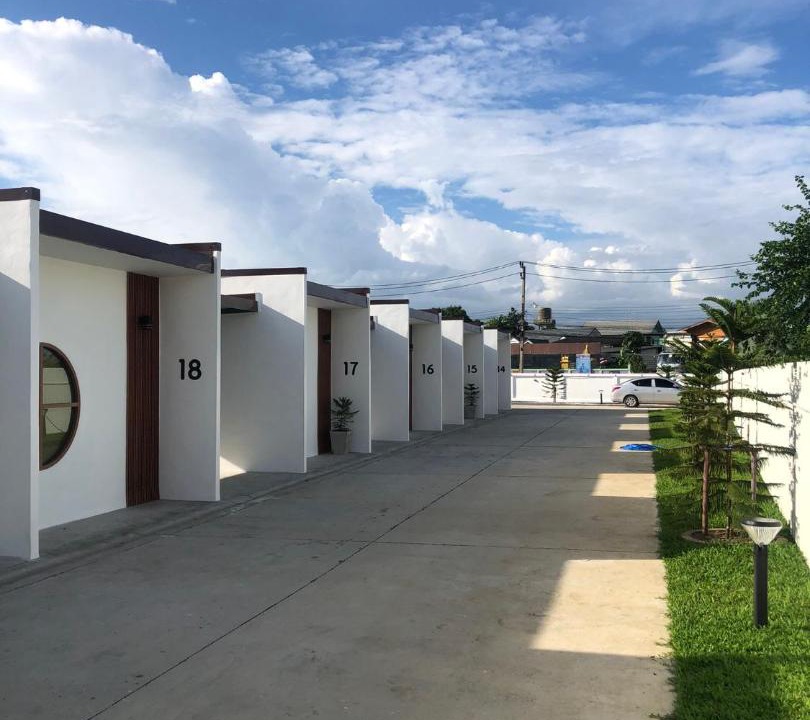 Photo of Buildings in Nakhon Pathom