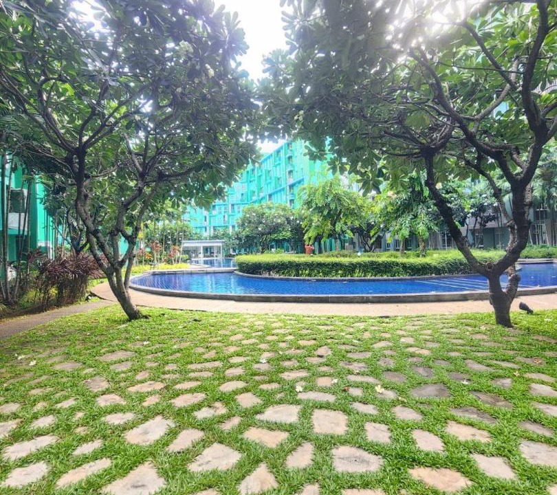 Photo of Outdoor in Khanna Yao