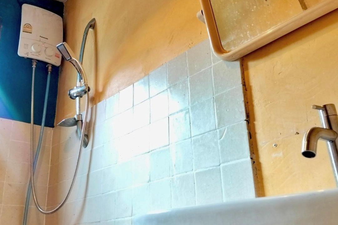 Photo of Bathroom in Ratchathewi