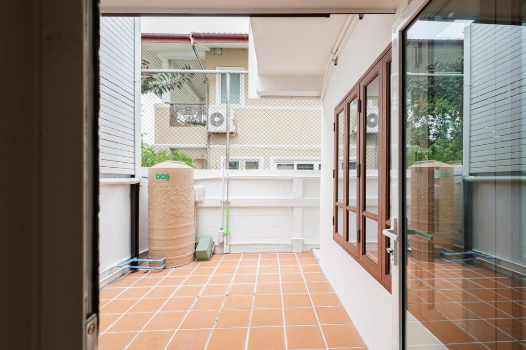 Photo of Patio Balcony in Khlong Tan Nuea