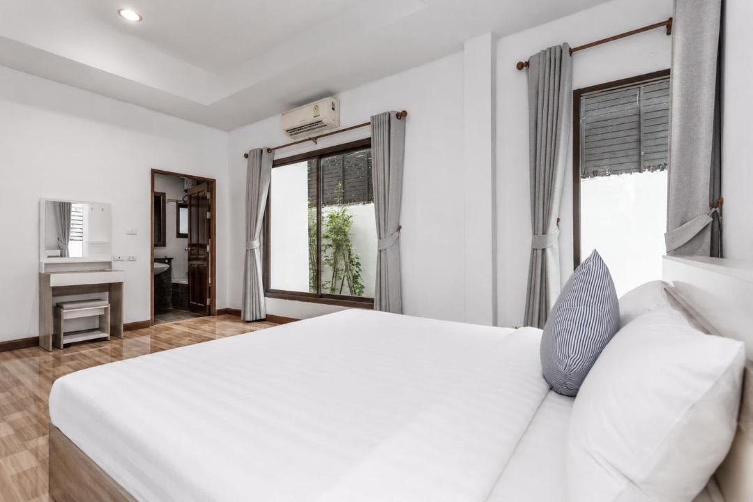 Photo of Bedroom in Nanai Road