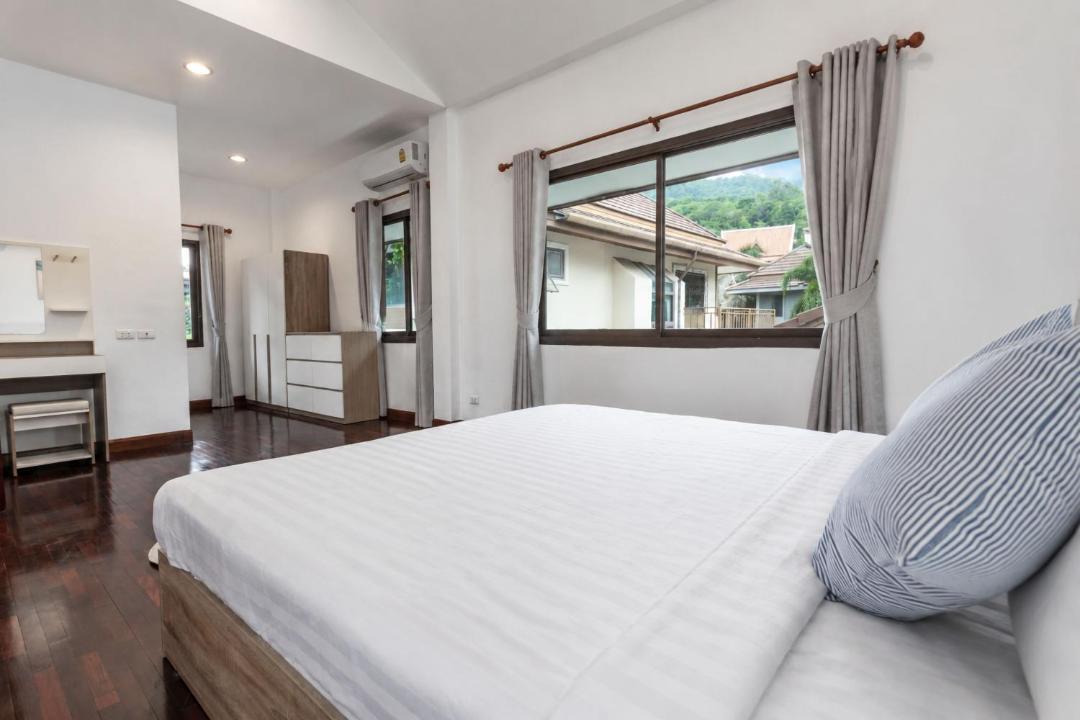 Photo of Bedroom in Nanai Road