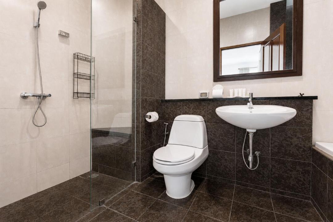 Photo of Bathroom in Nanai Road