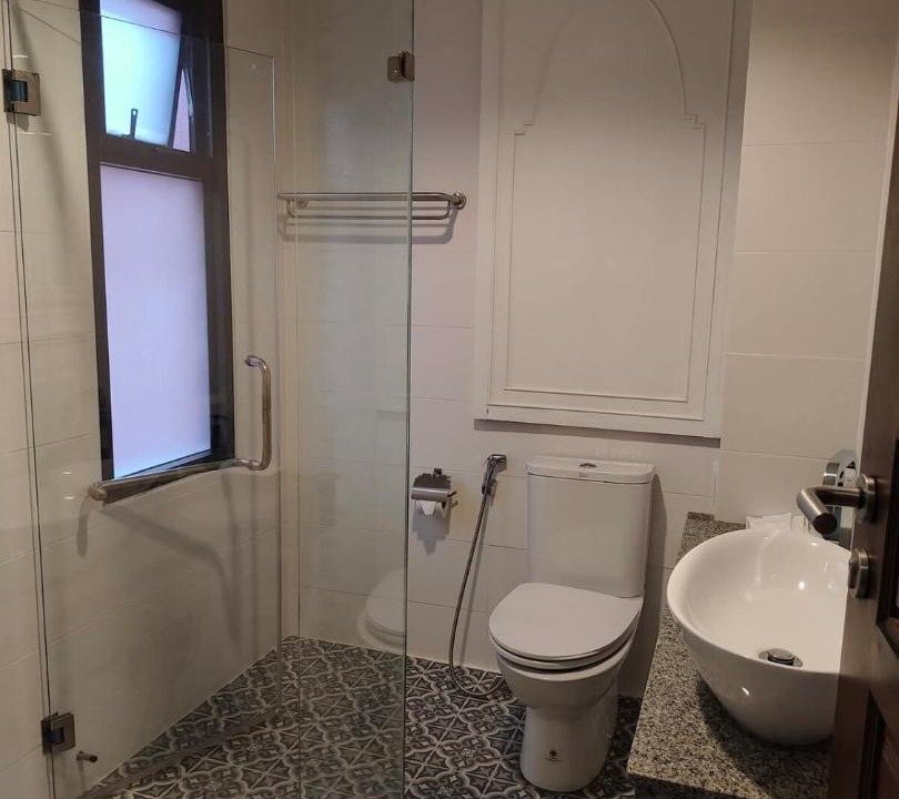Photo of Bathroom in Thapae