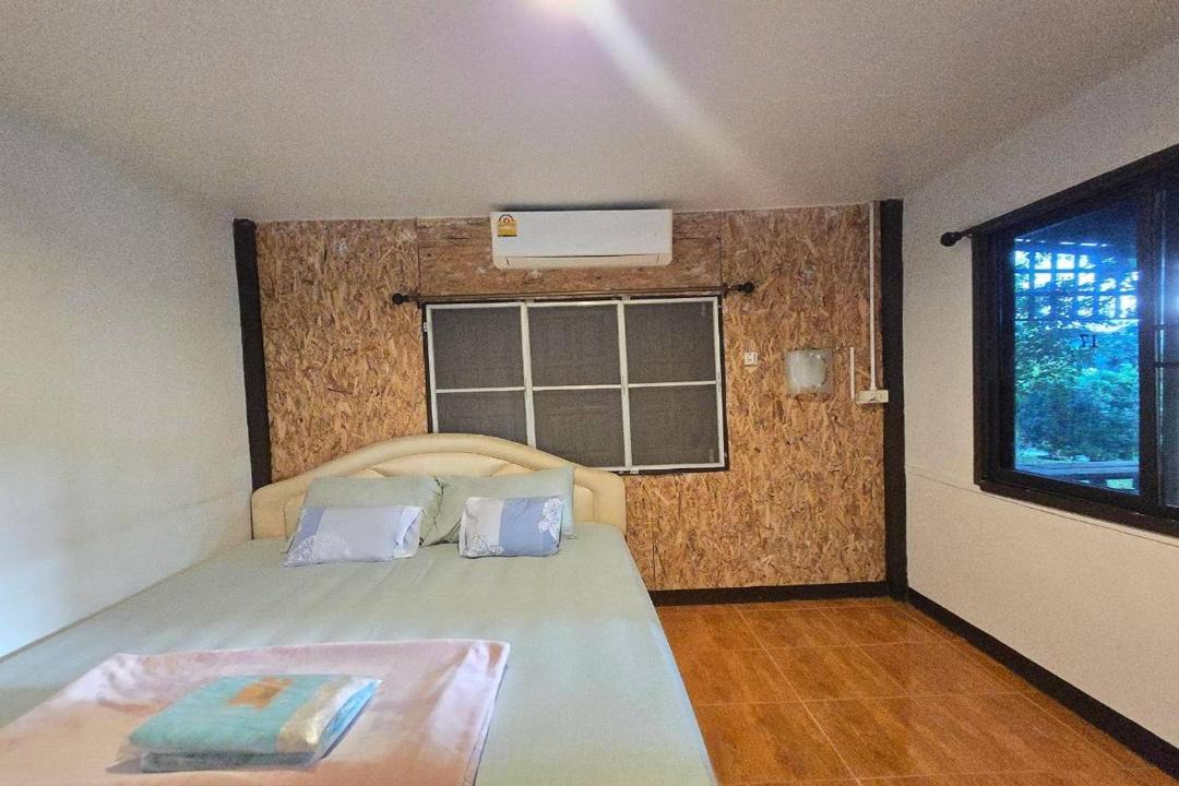 Photo of Bedroom in Mae On