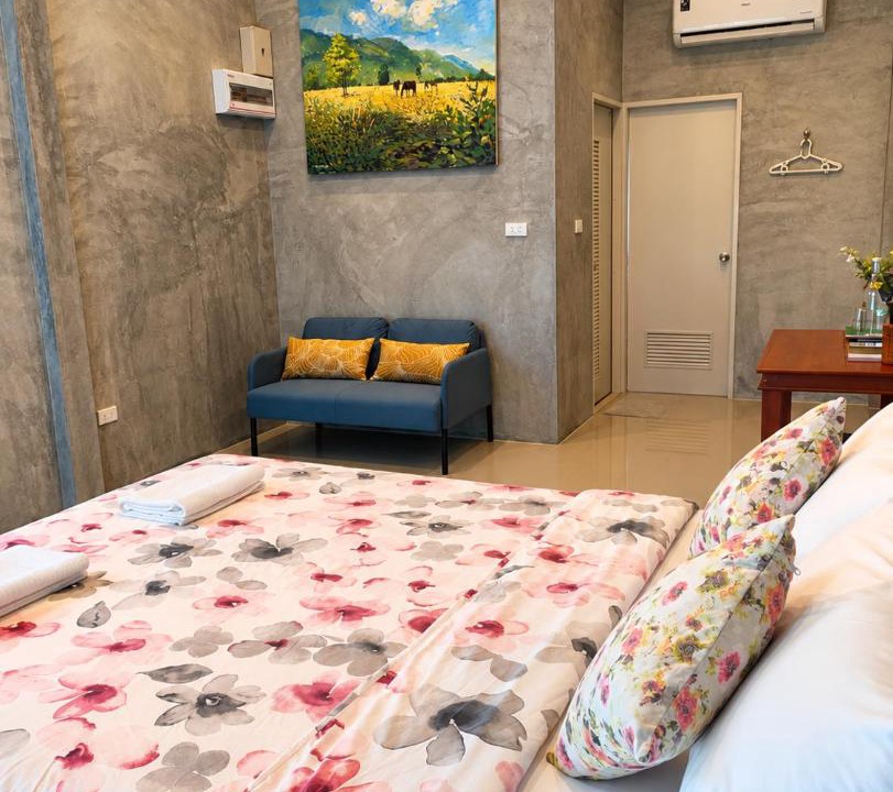 Photo of Bedroom in Tha Muang