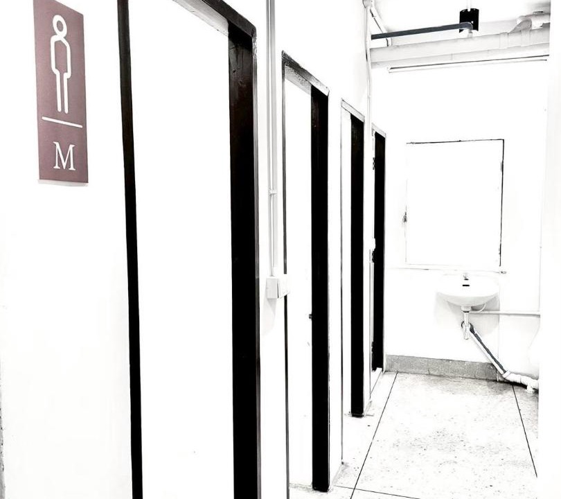Photo of Bathroom in Wat Bowon Niwet