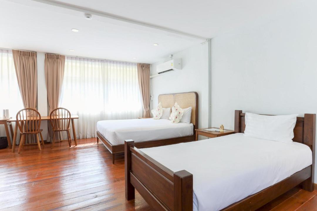 Photo of Bedroom in Bang Khun Phrom