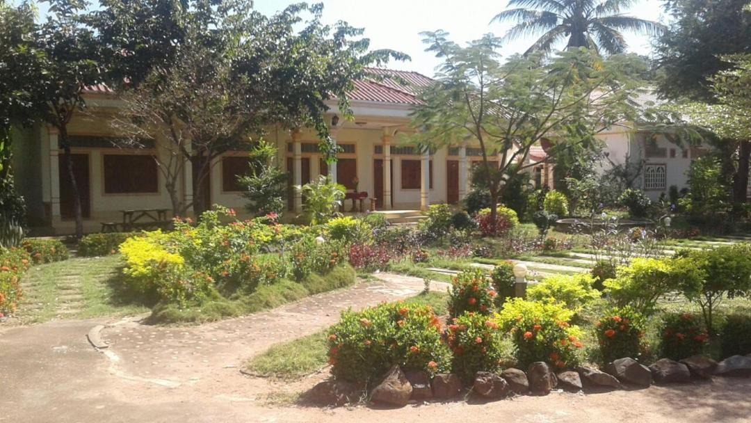 Photo of Others in Pakse