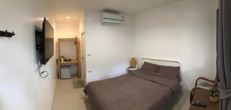 Photo of Bedroom in Lak Si