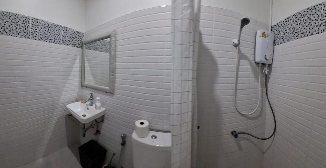 Photo of Bathroom in Khanom