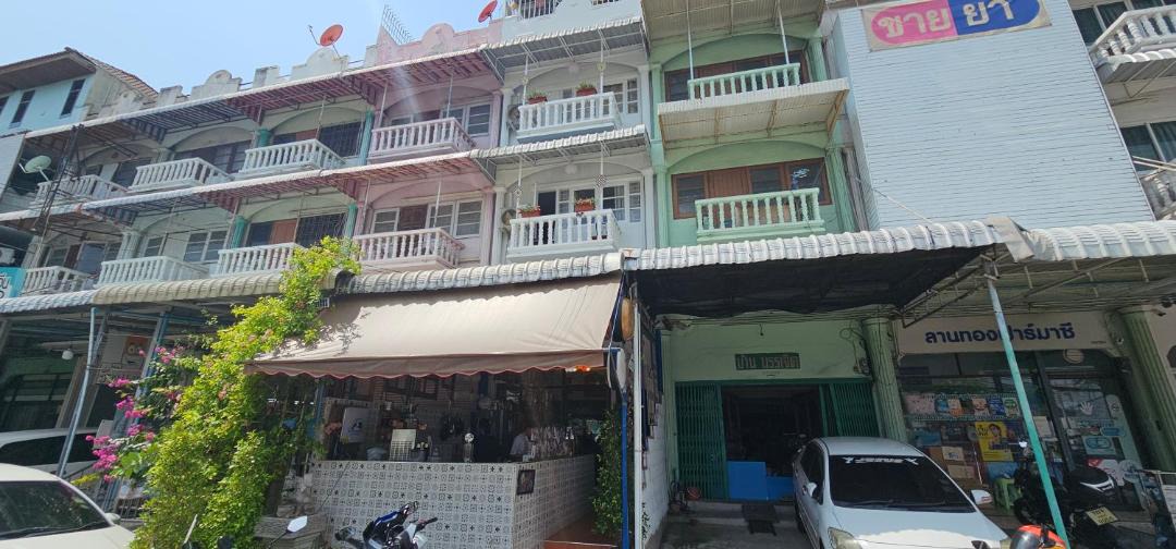 Photo of Others in Bang Phut