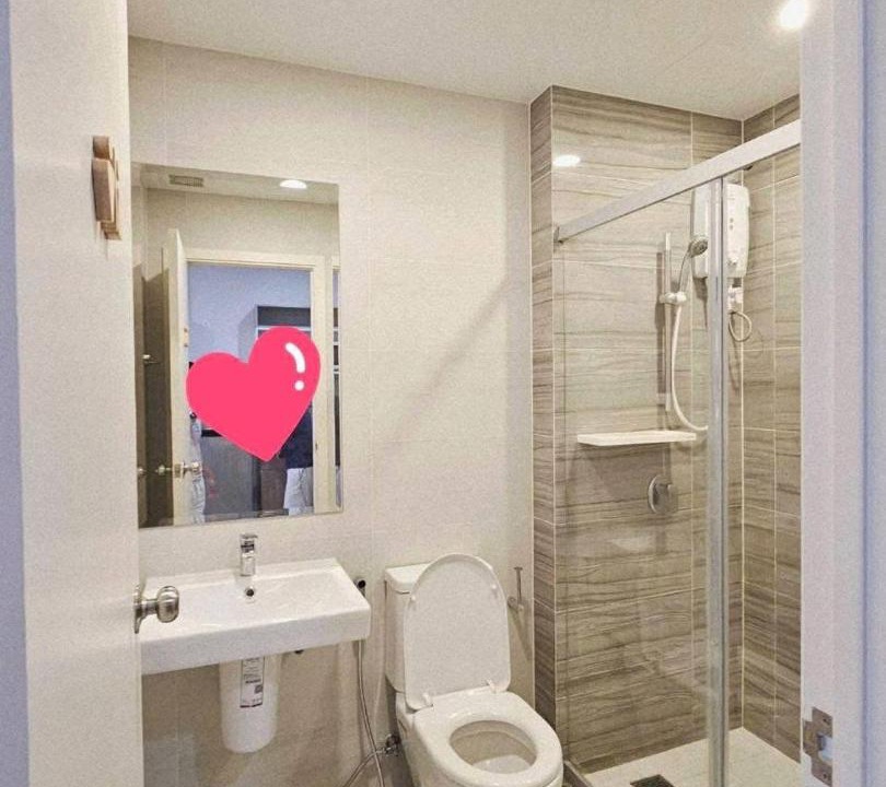 Photo of Bathroom in Mueang Samut Prakan District