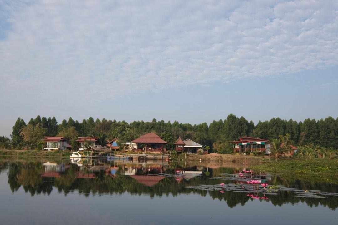 Photo of Others in Kumphawapi