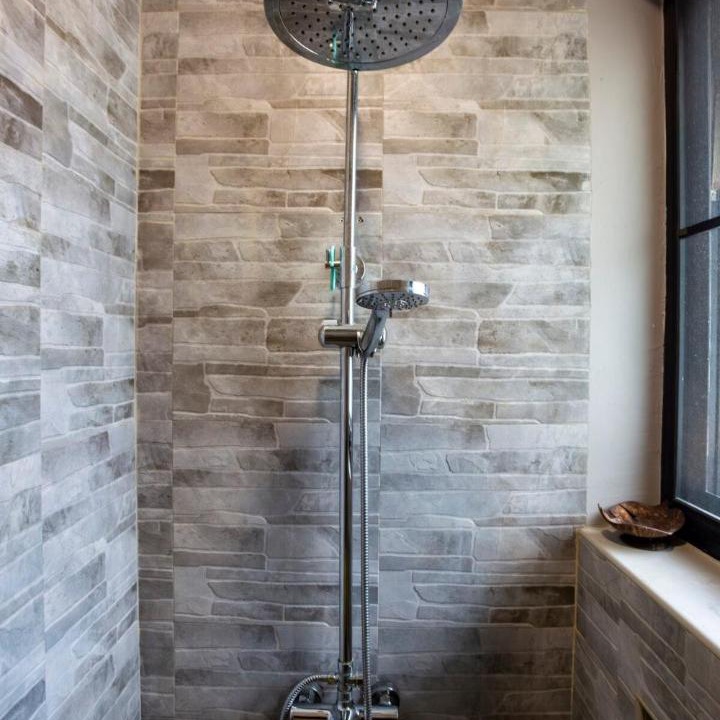Photo of Bathroom in Maret