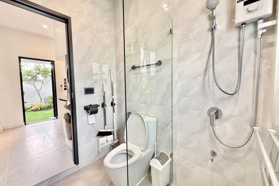 Photo of Bathroom in Wat Ket