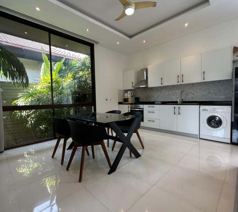Photo of Kitchen in Maret