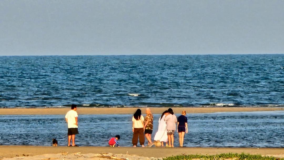 Photo of Human In Picture in Cha-am