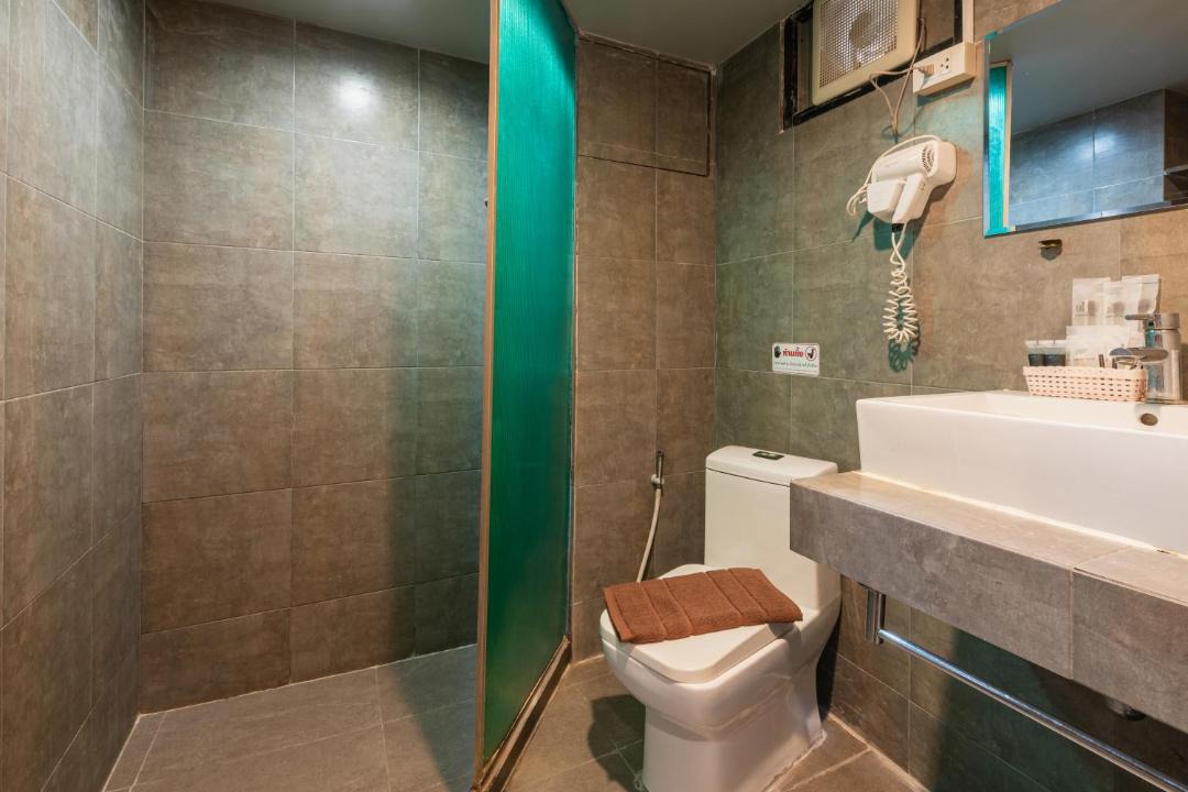 Photo of Bathroom in Racha Thewa