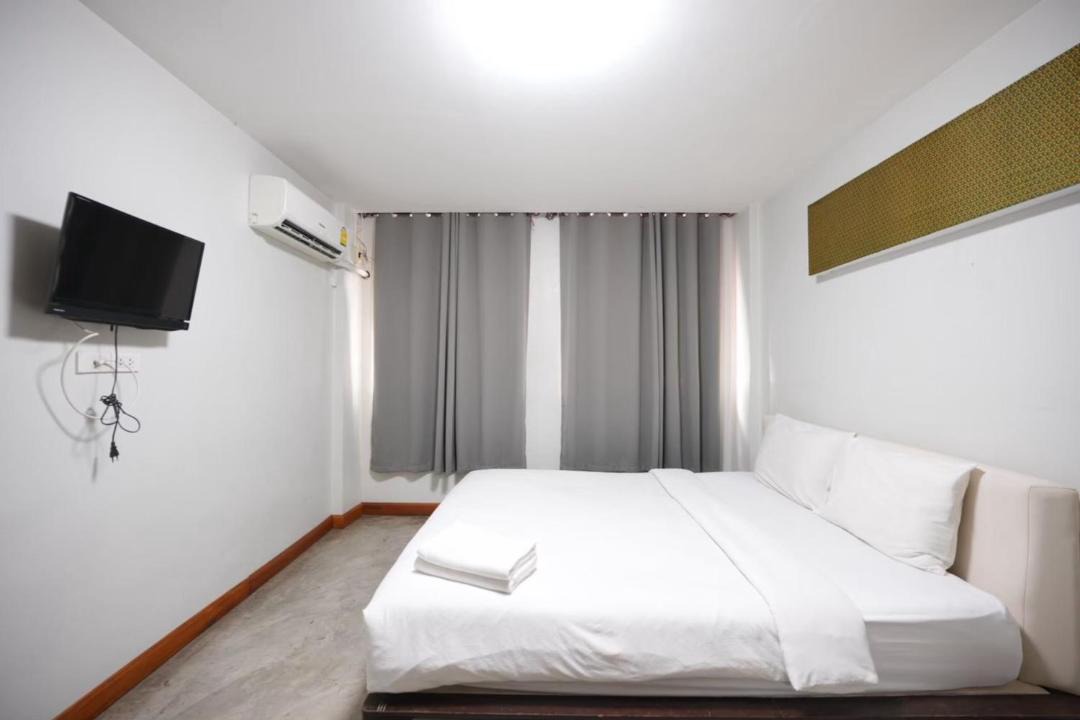 Photo of Bedroom in Chana Songkhram