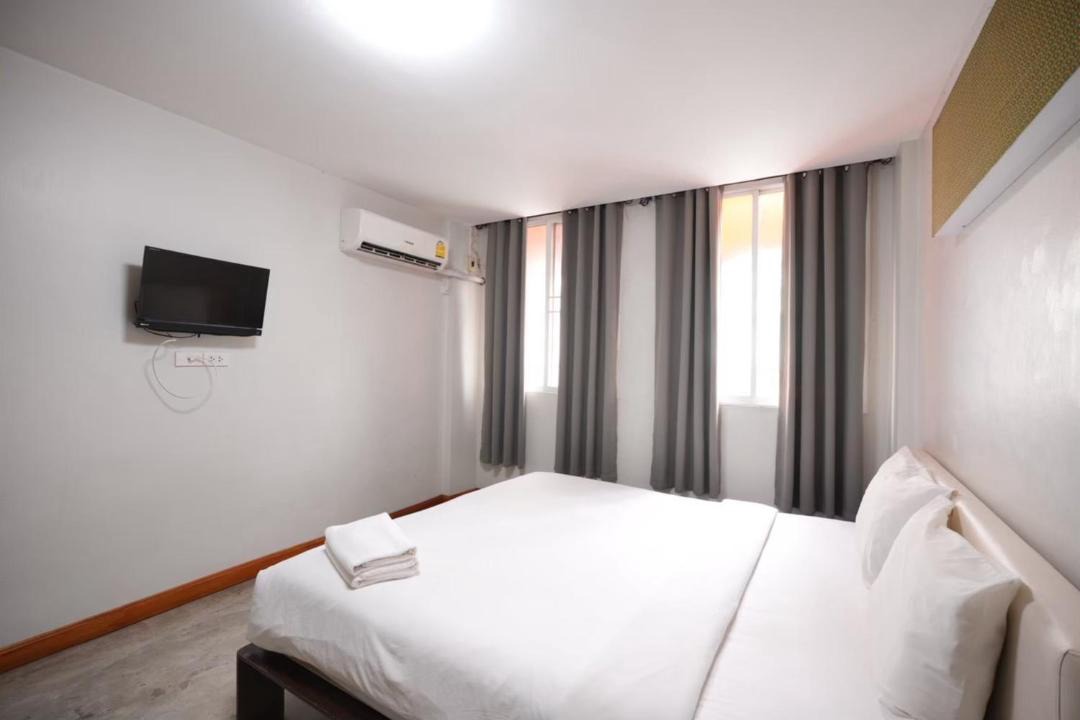 Photo of Bedroom in Chana Songkhram