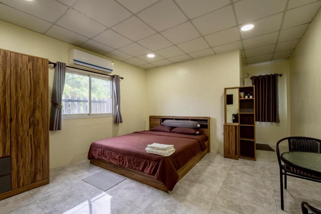 Photo of Bedroom in Pong