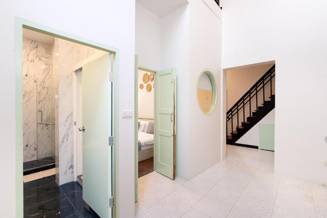 Photo of Bathroom in Si Phraya