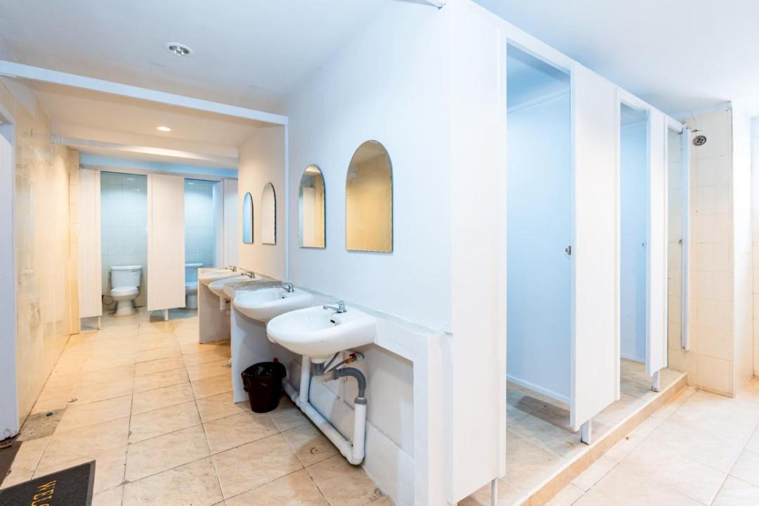 Photo of Bathroom in Talat Yot