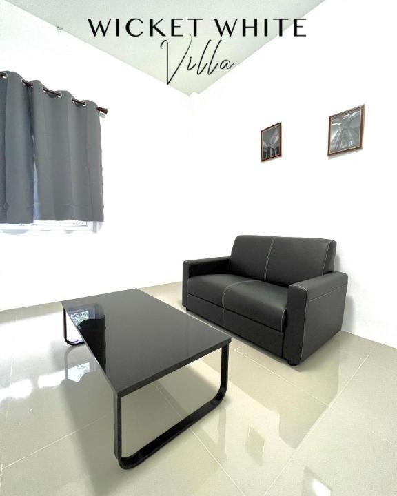 Photo of Livingroom in Photharam