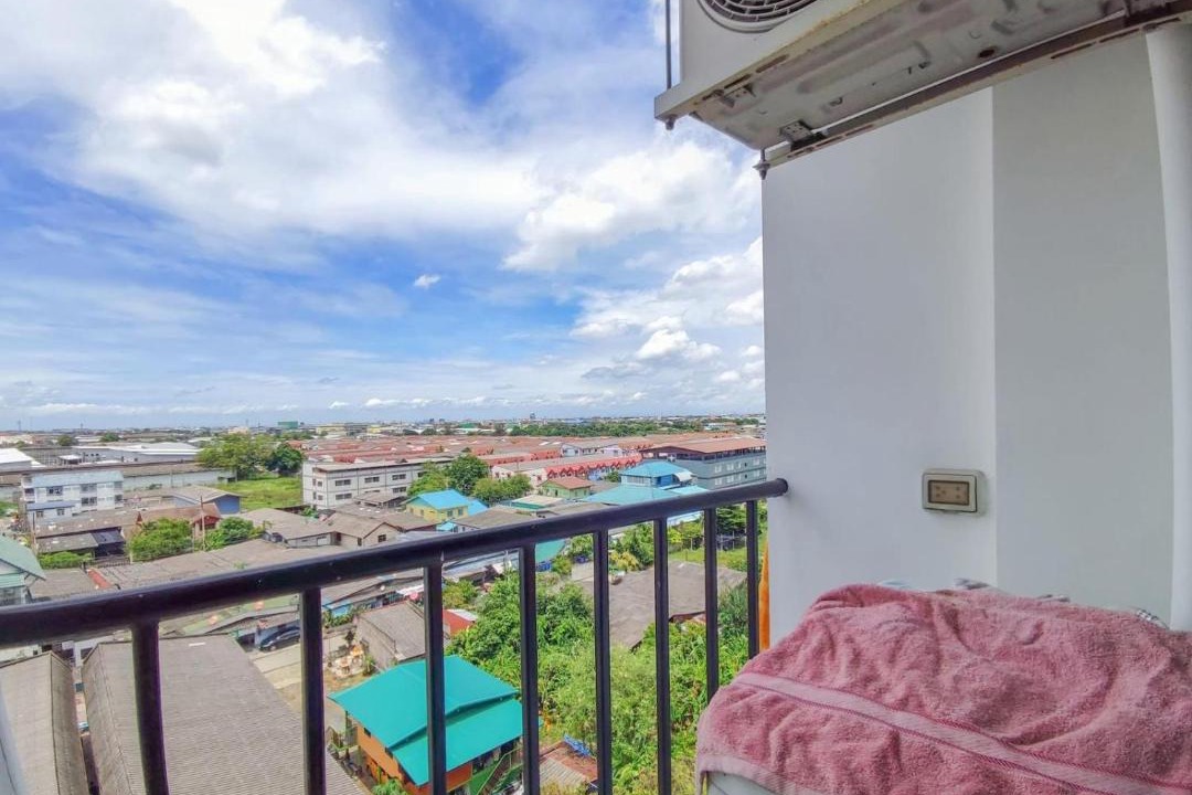Photo of Patio Balcony in Krathum Baen