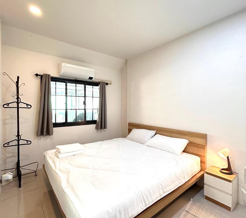 Photo of Bedroom in Racha Thewa