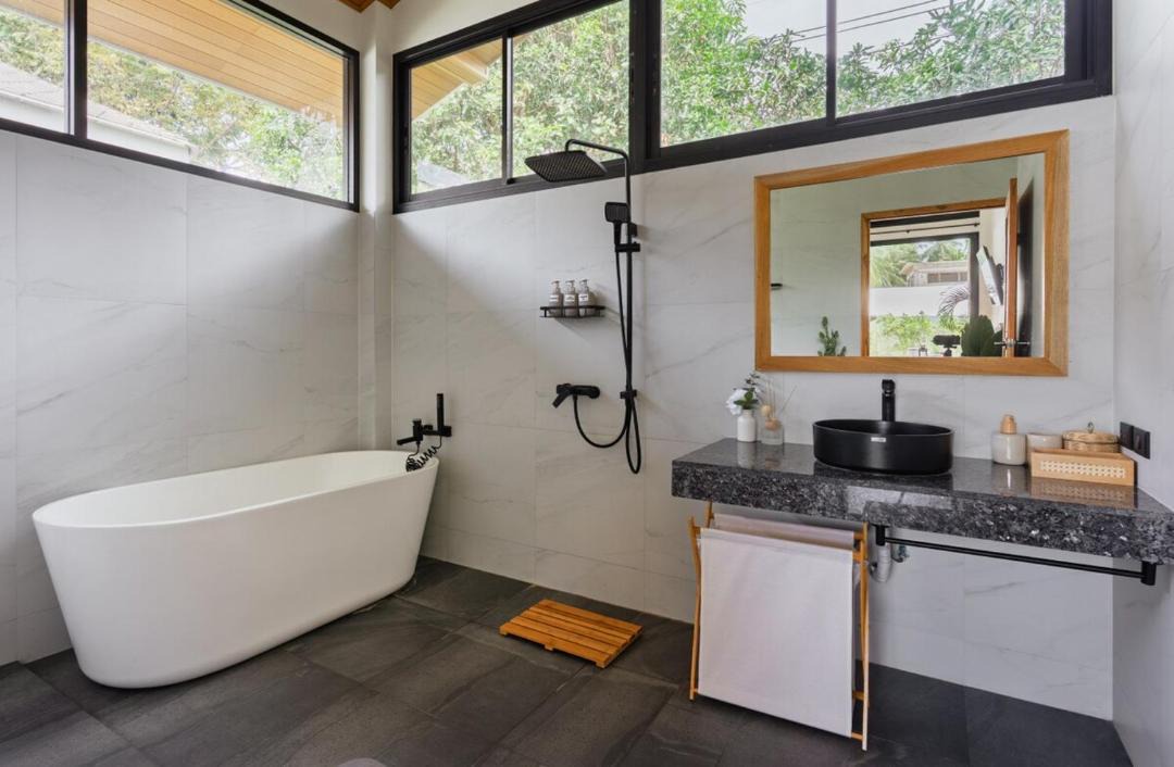 Photo of Bathroom in Srithanu