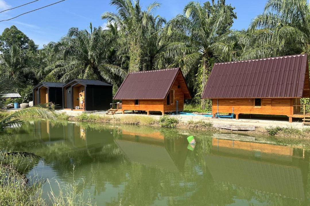 Photo of Others in Chaloem Phra Kiat