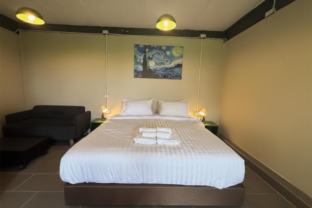 Photo of Bedroom in Bang Sai