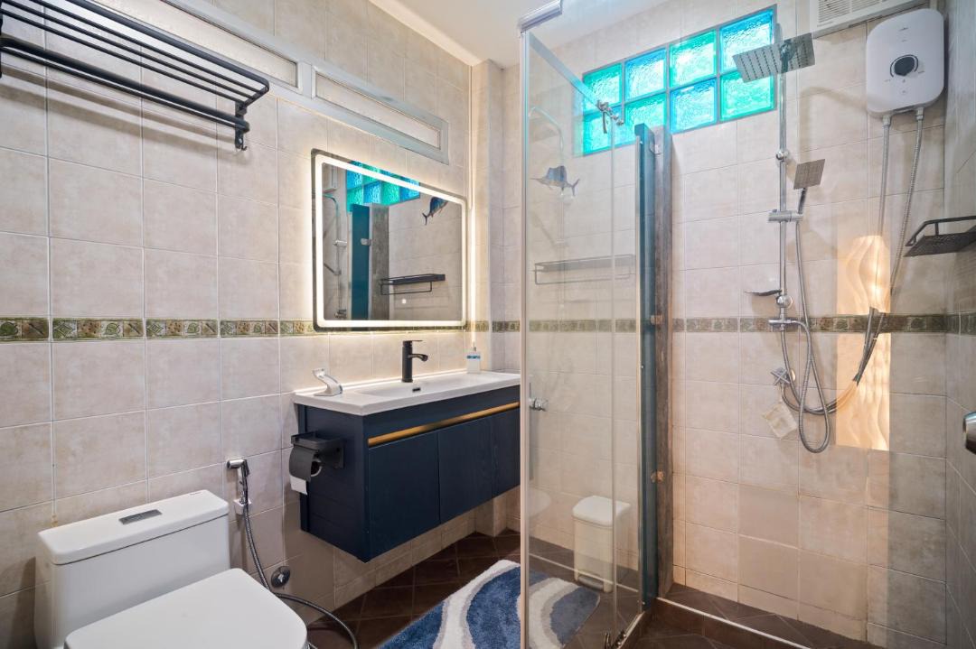 Photo of Others in Karon