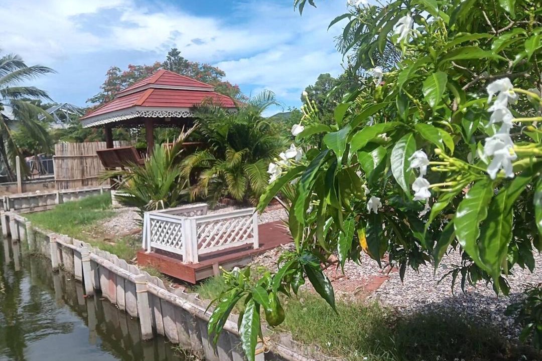 Photo of Others in Rong Khe