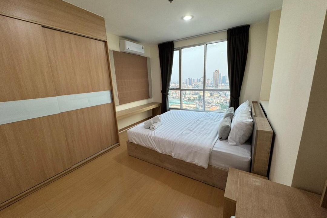 Photo of Bedroom in Phra Khanong Nuea