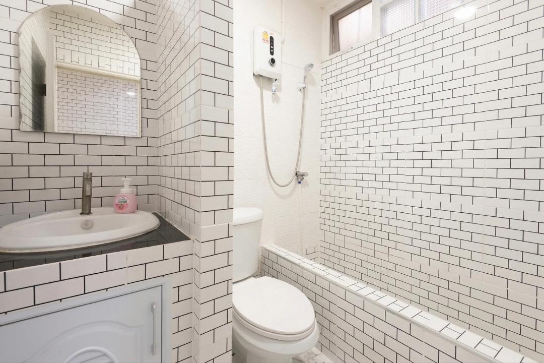 Photo of Bathroom in Banglamphu
