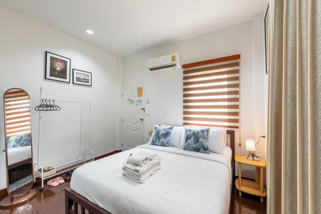 Photo of Bedroom in Bangkok Yai