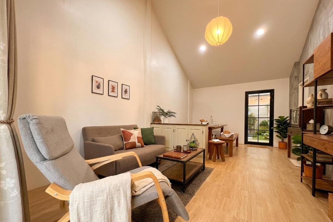 Photo of Livingroom in Racha Thewa